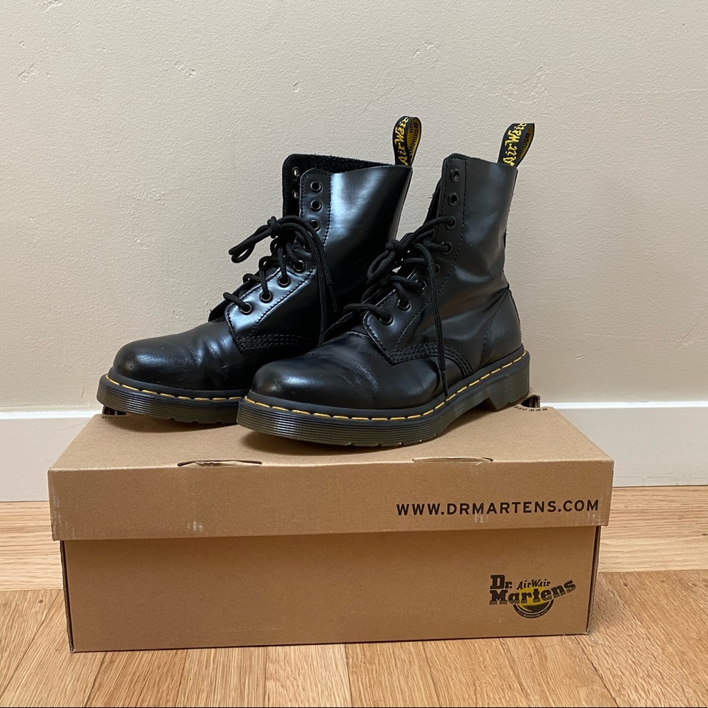 Dr. Martens 1460 Pascal Boot